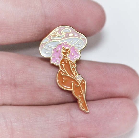 Pastel pink mushroom girl enamel pin - Picture 3 of 10